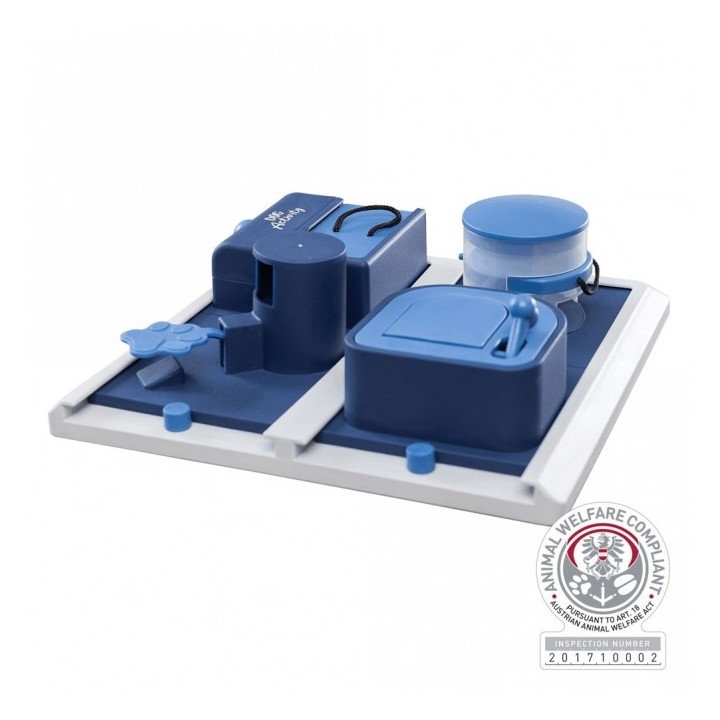 Trixie Dog Activity Poker Box 2